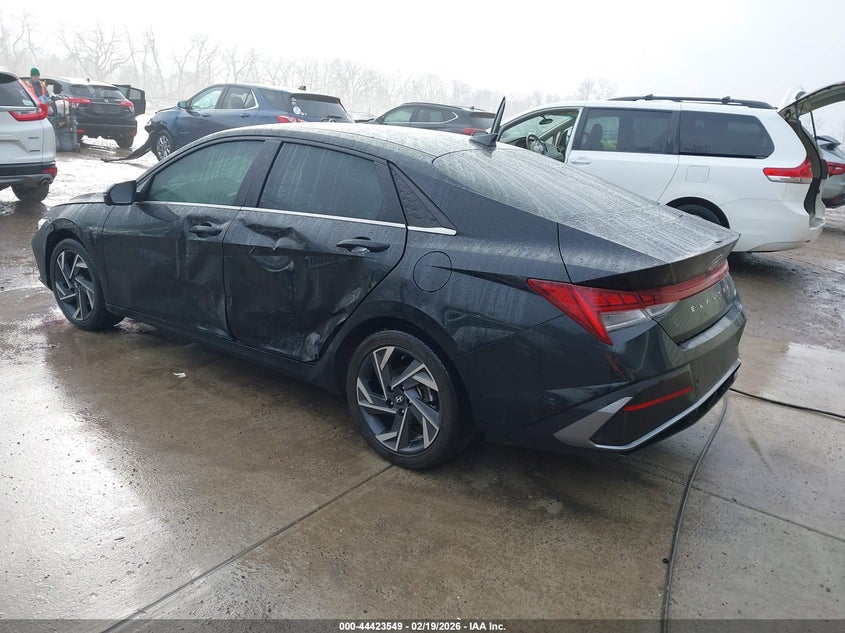 2024 Hyundai Elantra Limited