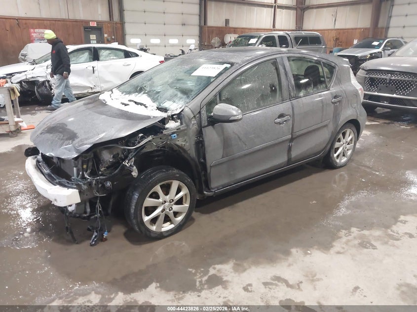 2014 Toyota Prius C Four