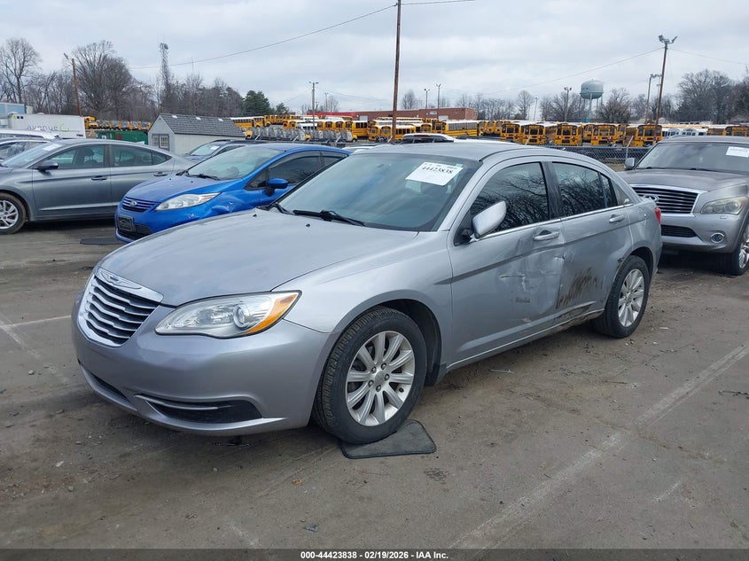2014 Chrysler 200 Touring
