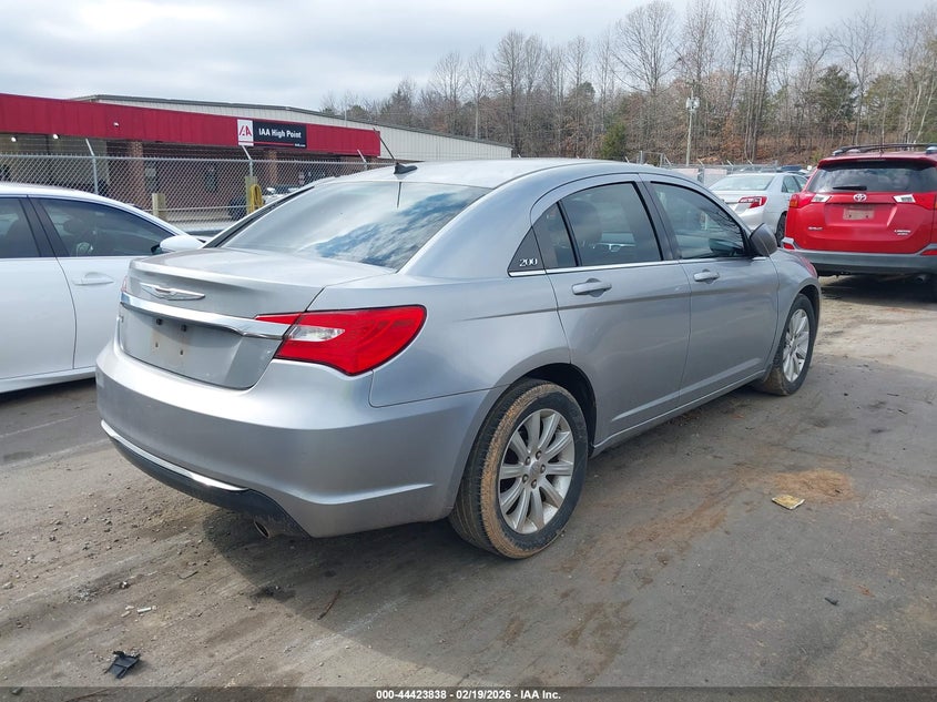 2014 Chrysler 200 Touring