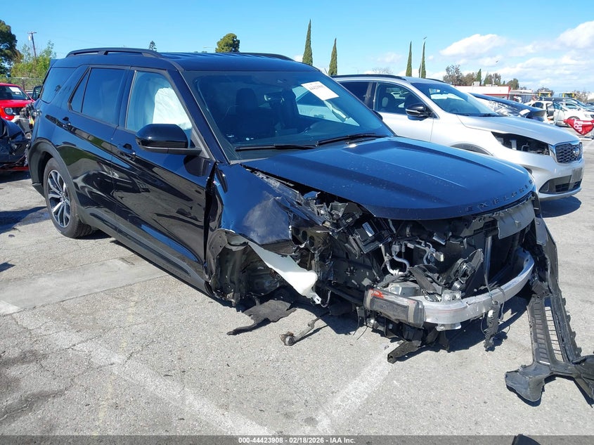 2022 Ford Explorer St-Line