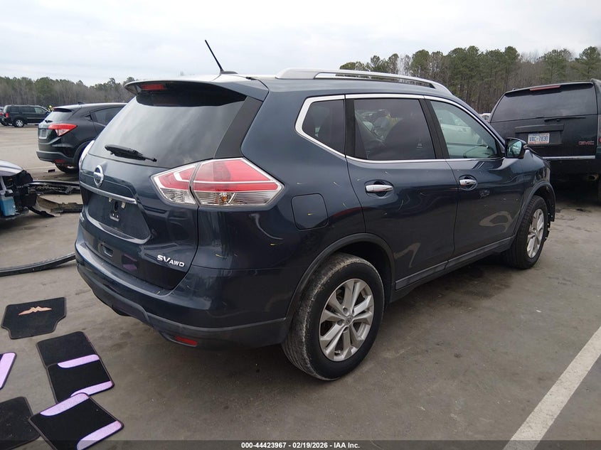 2016 Nissan Rogue Sv
