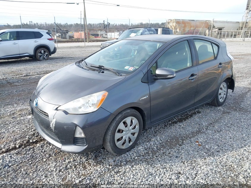 2014 Toyota Prius C Two