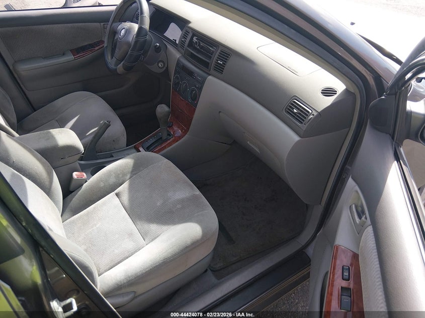 2005 Toyota Corolla Le