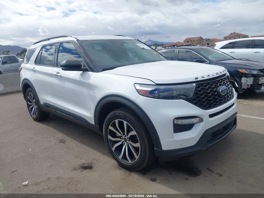 2021 Ford Explorer St