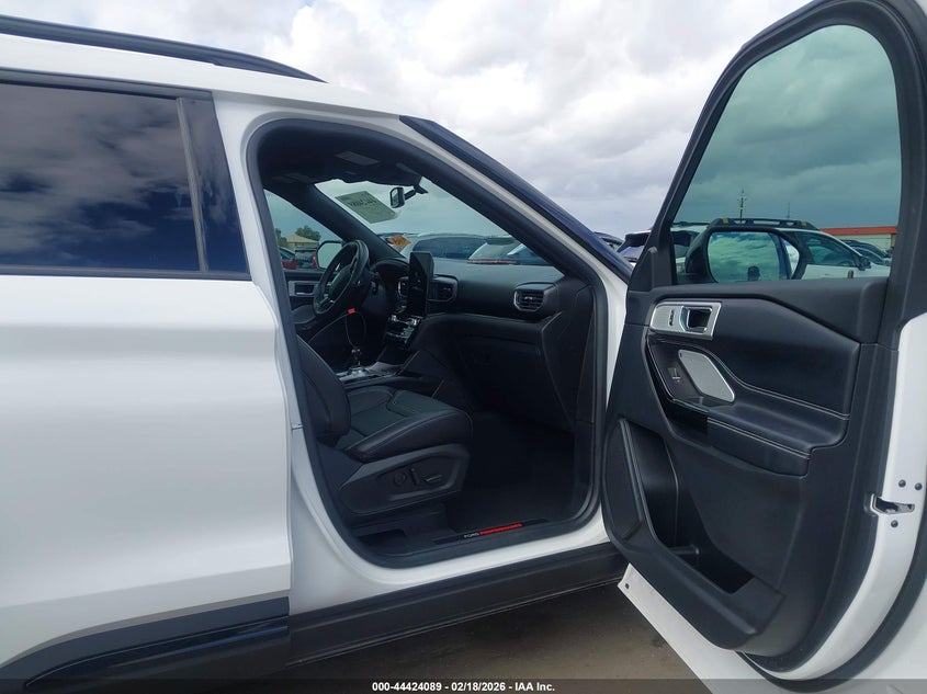 2021 Ford Explorer St