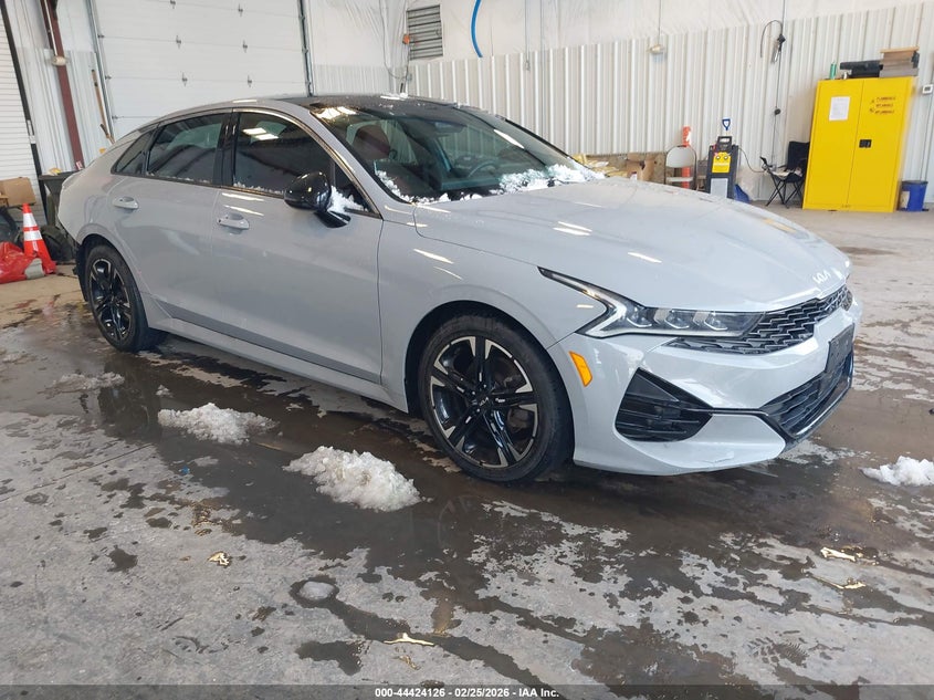 2022 Kia K5