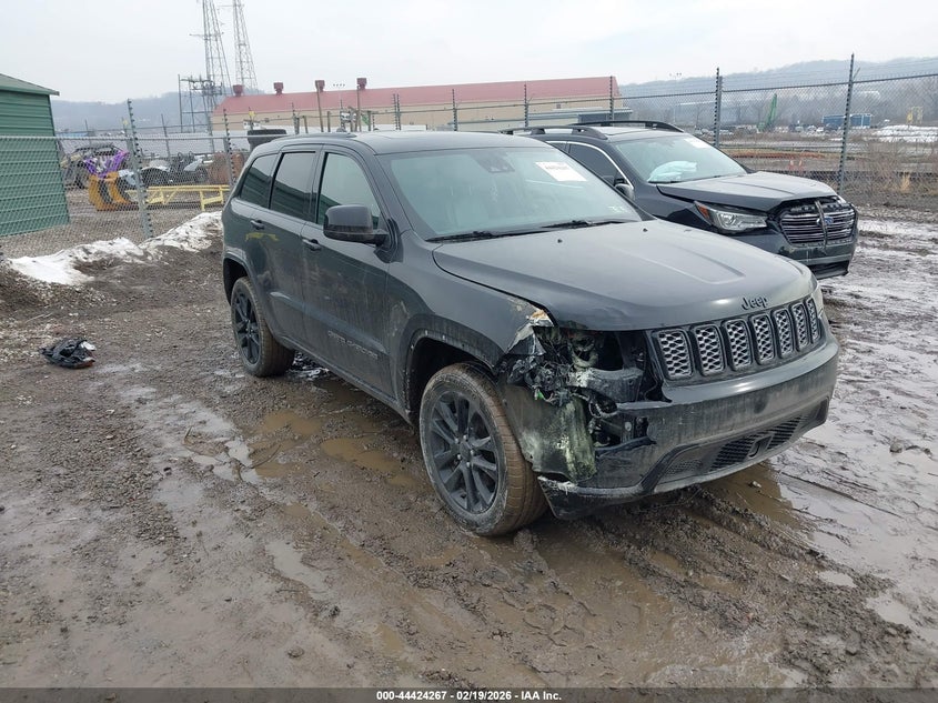 2021 Jeep Grand Cherokee Laredo X 4X4