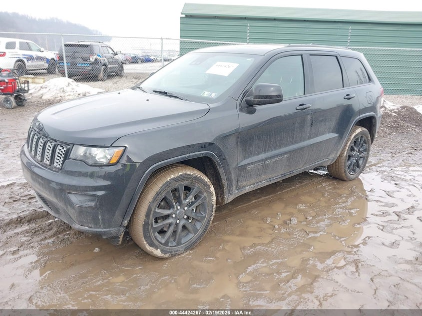 2021 Jeep Grand Cherokee Laredo X 4X4