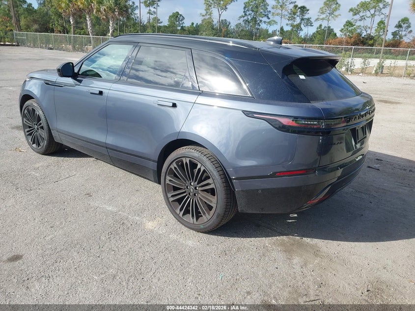 2026 Land Rover Range Rover Velar P400 Autobiography