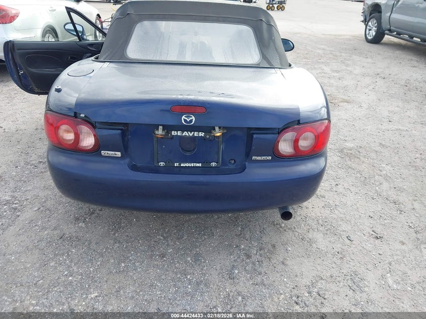 2002 Mazda Mx-5 Miata Cloth/Ls/Se VIN: JM1NB353920227047 Lot: 44424433