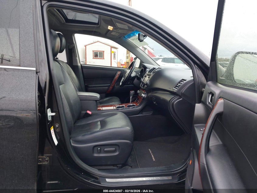 2013 Toyota Highlander Hybrid Limited V6