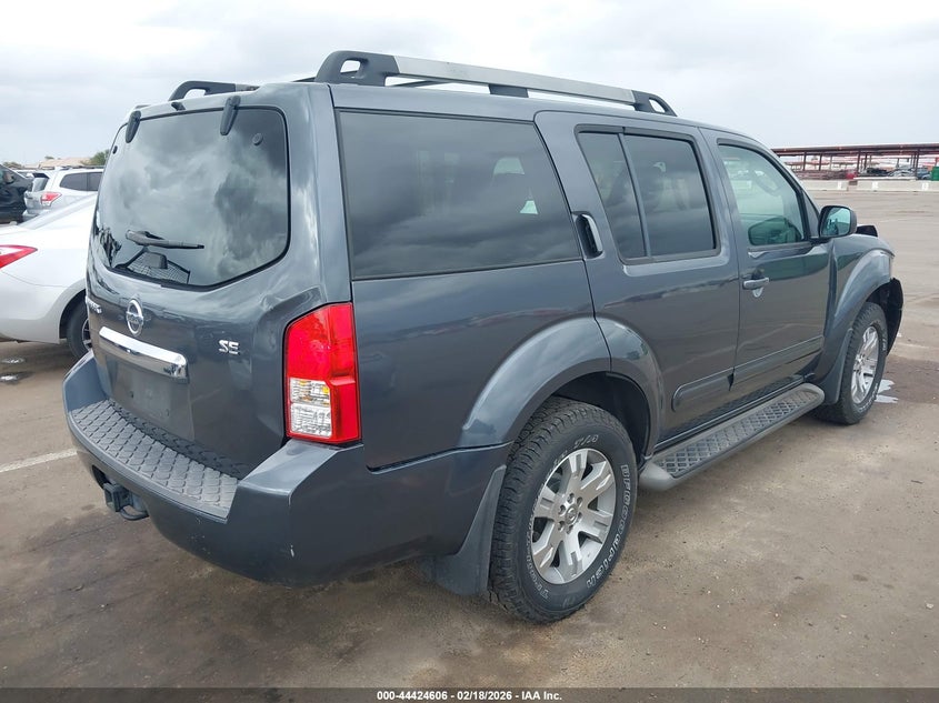 2010 Nissan Pathfinder Se