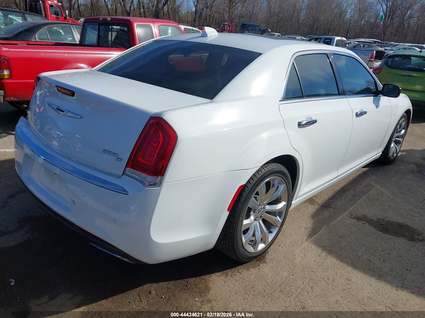 2017 Chrysler 300C