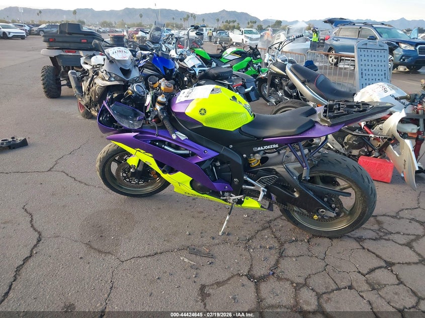 2008 Yamaha Yzfr6 VIN: JYARJ16E88A007048 Lot: 44424645