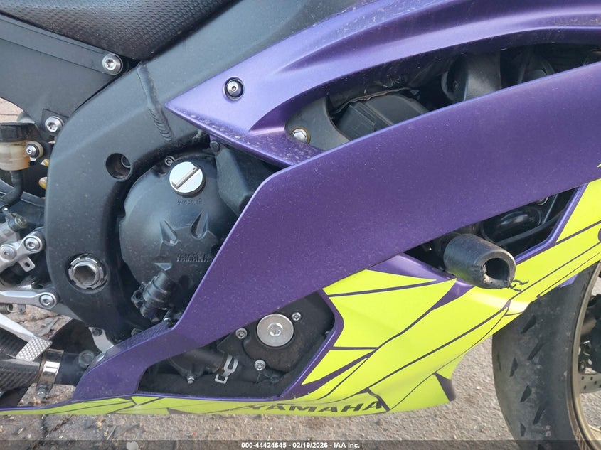 2008 Yamaha Yzfr6 VIN: JYARJ16E88A007048 Lot: 44424645