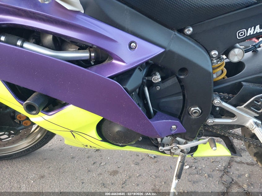 2008 Yamaha Yzfr6 VIN: JYARJ16E88A007048 Lot: 44424645