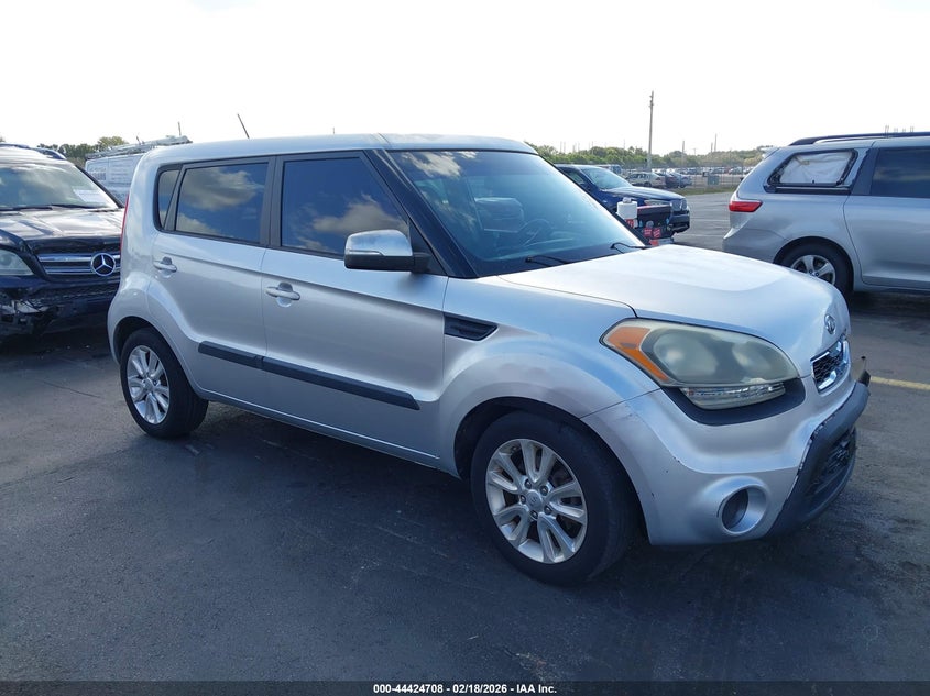 2012 Kia Soul +