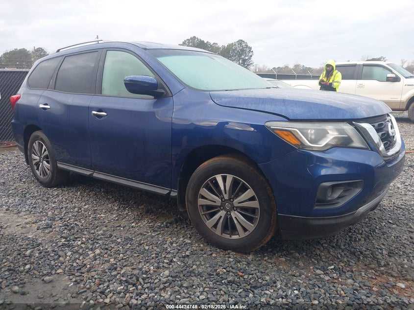 2017 Nissan Pathfinder S