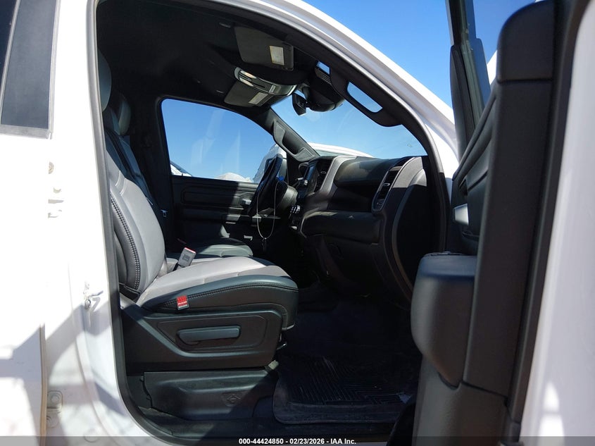 2022 Ram 1500 Tradesman 4X4 6'4 Box