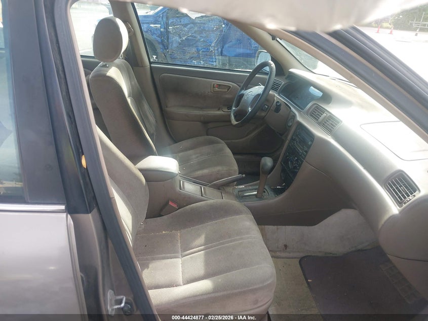 1999 Toyota Camry Le