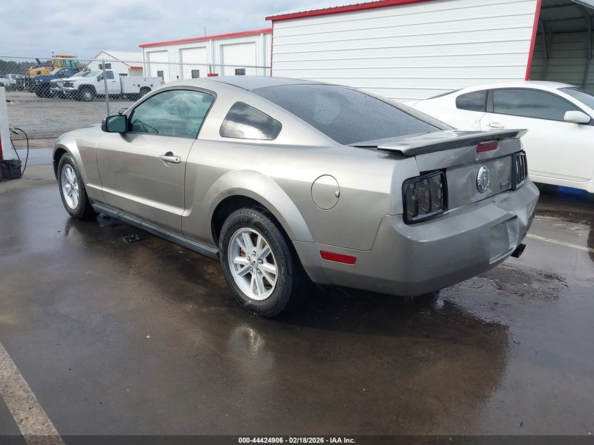 2008 Ford Mustang V6 Deluxe