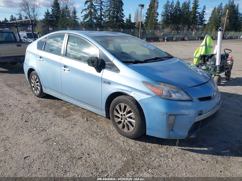 JTDKN3DP3C3023679 TOYOTA PRIUS PLUG-IN Photo 1