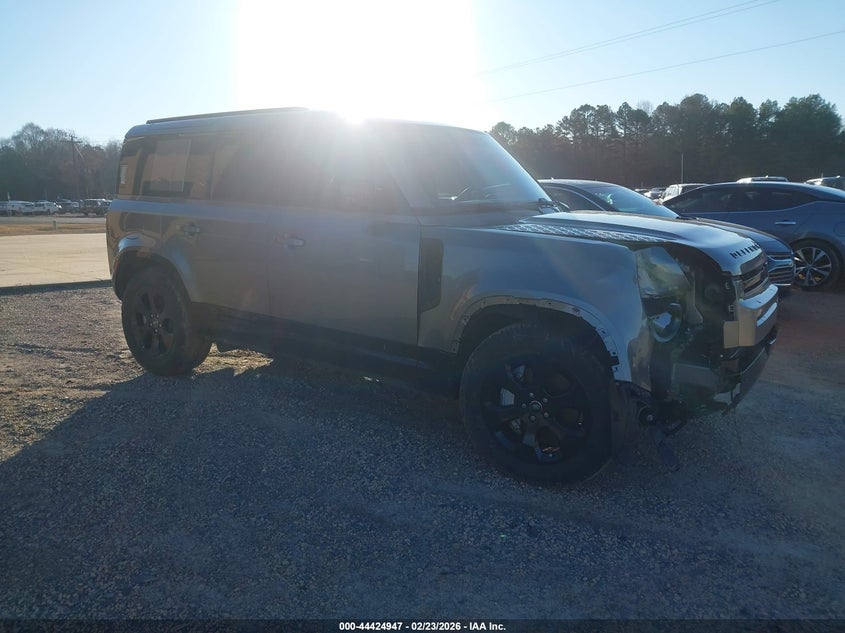 2024 Land Rover Defender 110 P400 X-Dynamic Se