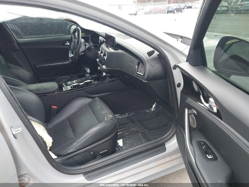 2022 Kia Stinger Gt-Line