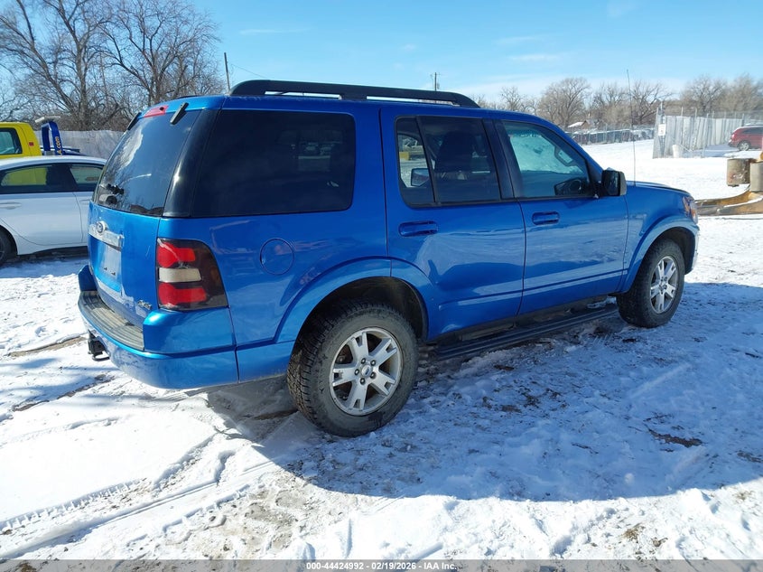 2010 Ford Explorer Xlt