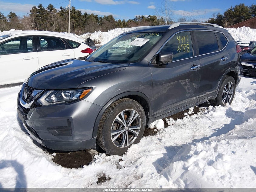 2019 Nissan Rogue Sv