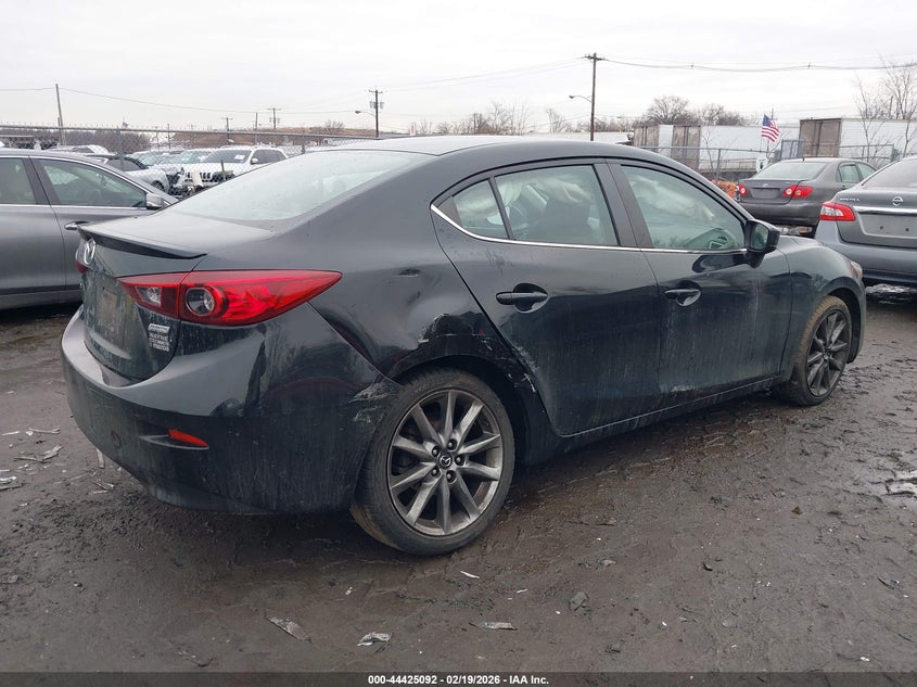 2018 Mazda Mazda3 Touring