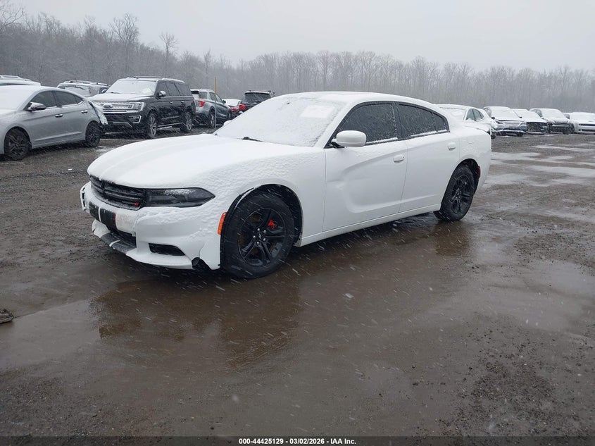 Vin: 2c3cdxbg7lh140085, lot: 44921722, dodge charger sxt rwd 20202