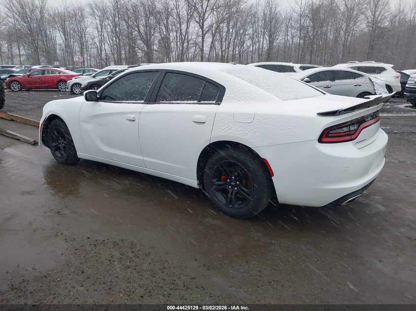 Vin: 2c3cdxbg7lh140085, lot: 44921722, dodge charger sxt rwd 20203
