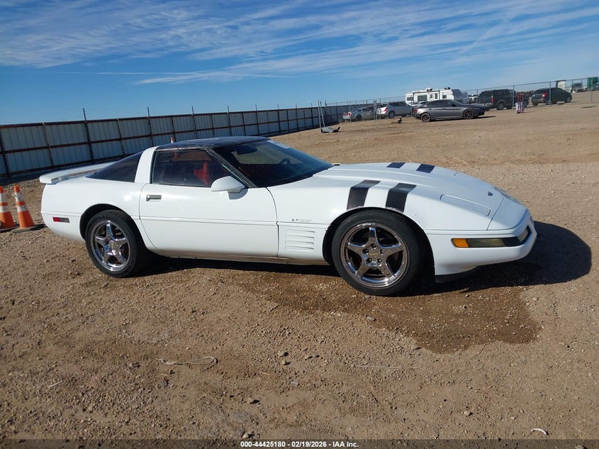 1994 Chevrolet Corvette VIN: 1G1YY22P8R5110031 Lot: 44425180
