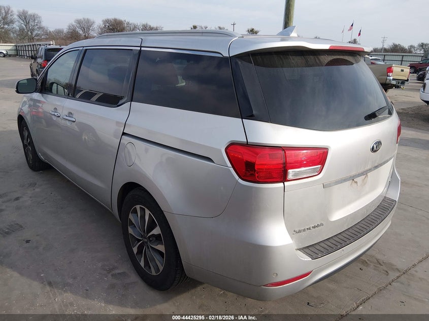 2015 Kia Sedona Sx
