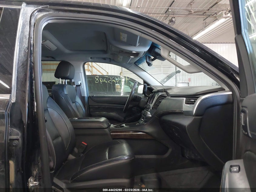 2016 Chevrolet Suburban Lt