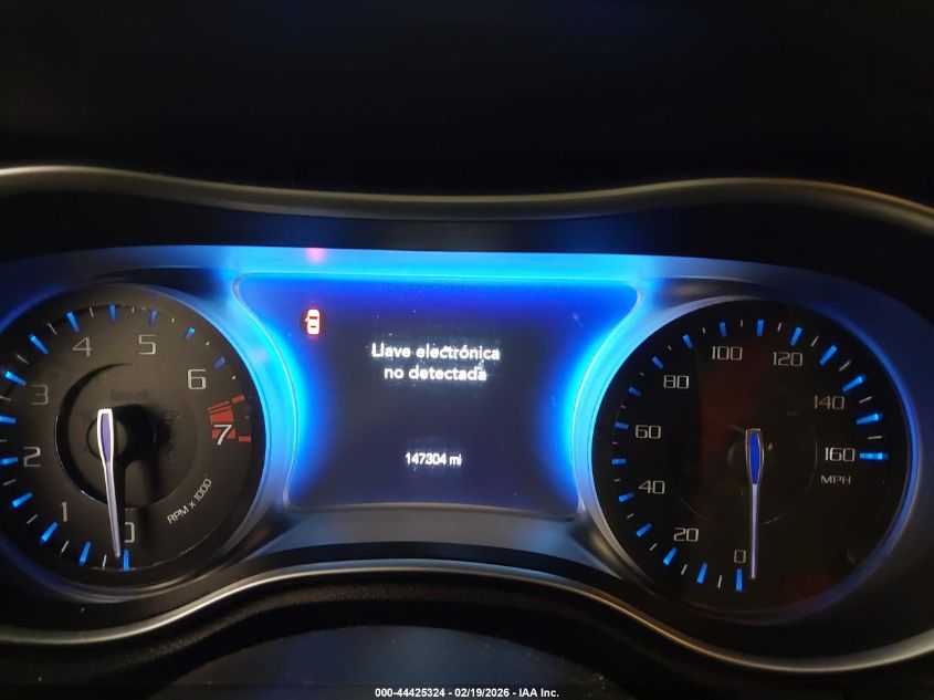 2016 Chrysler 300C Platinum VIN: 2C3CCASG3GH124181 Lot: 44425324