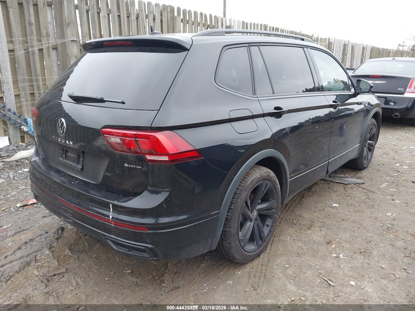 2024 Volkswagen Tiguan 2.0T Se R-Line Black