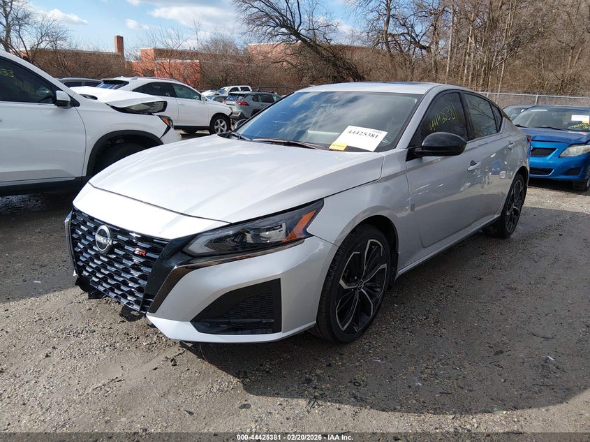 2023 Nissan Altima Sr Intelligent Awd