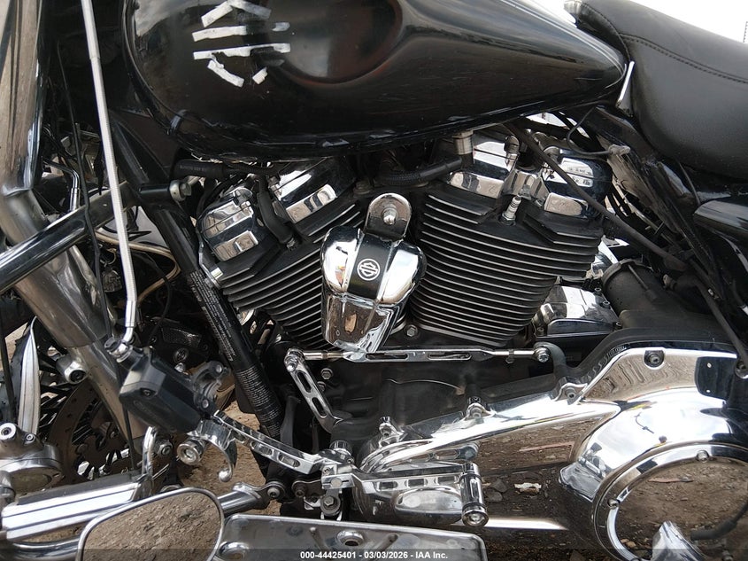 2017 Harley-Davidson Flhr Road King VIN: 1HD1FBC13HB610024 Lot: 44425401