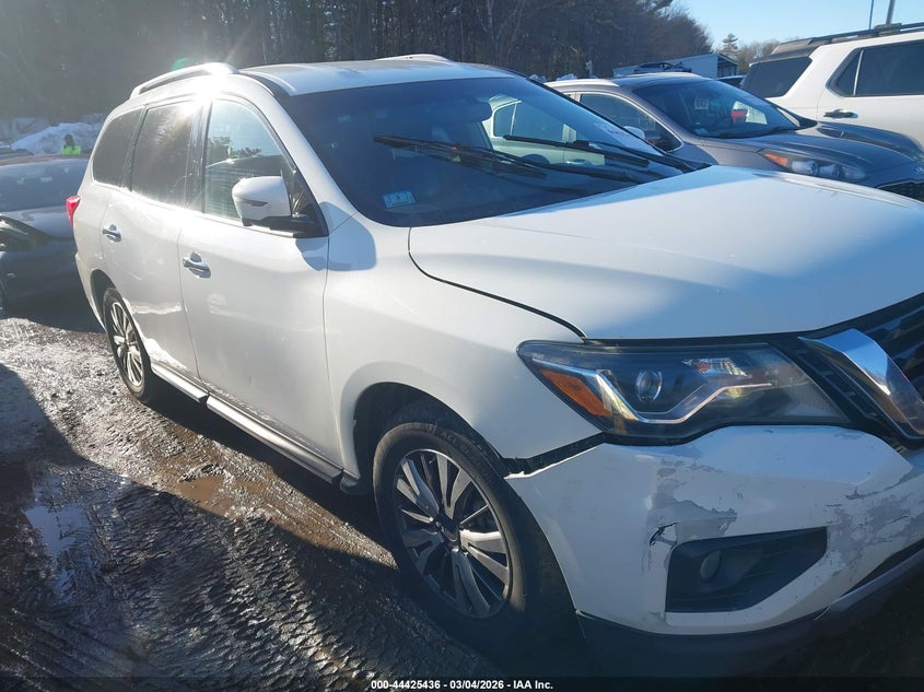 2018 Nissan Pathfinder Sl
