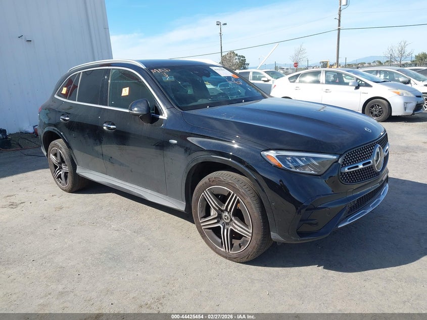 2025 MERCEDES-BENZ GLC 350E 4MATIC