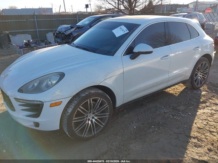 2016 Porsche Macan S