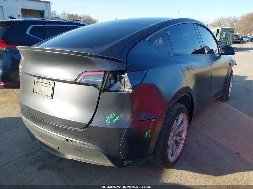 2024 Tesla Model Y Long Range Dual Motor All-Wheel Drive