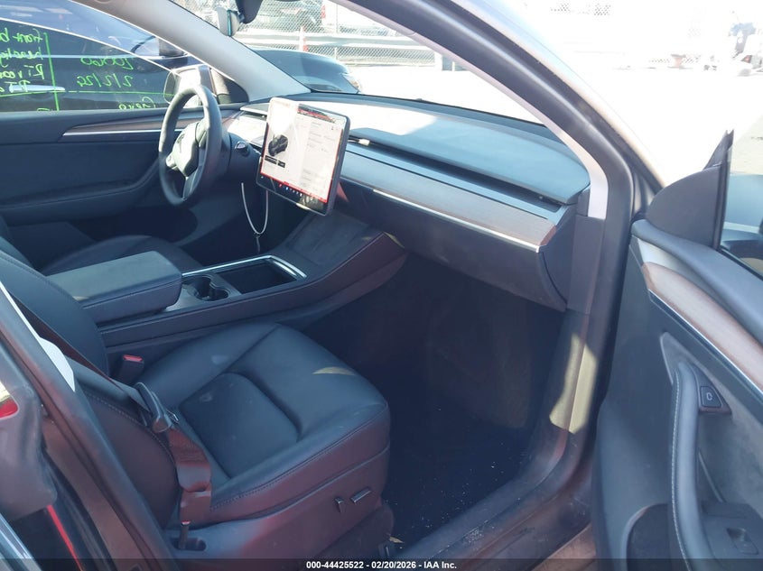 2024 Tesla Model Y Long Range Dual Motor All-Wheel Drive