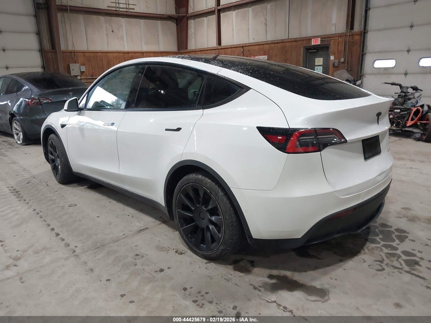 2020 TESLA MODEL Y auction photo 3