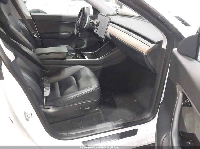 2020 TESLA MODEL Y auction photo 5