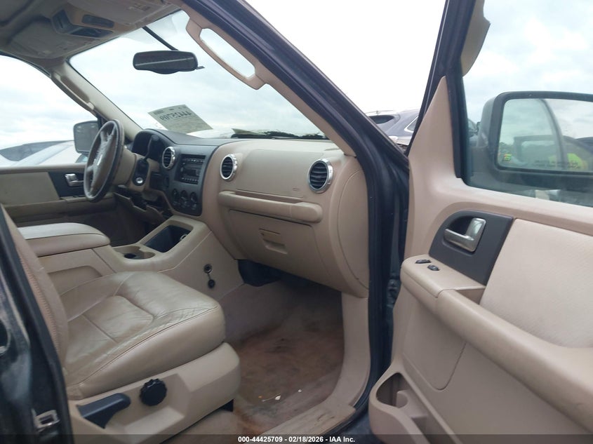 2004 Ford Expedition Nbx/Xlt