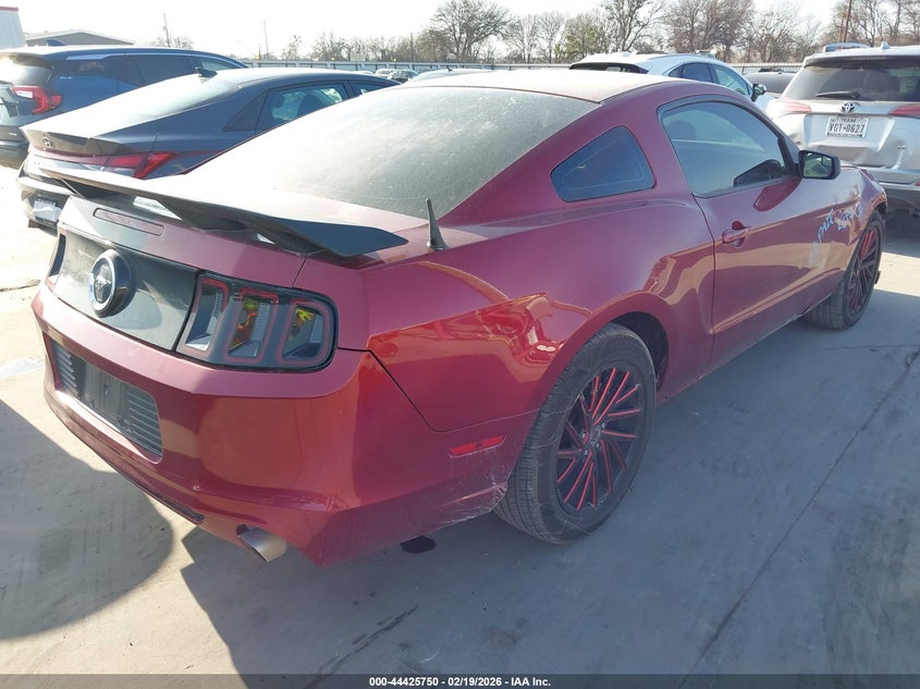 2014 Ford Mustang V6